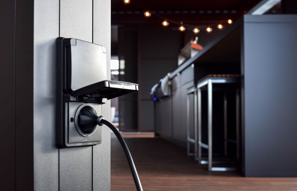Surface-Mounted_Power_Socket