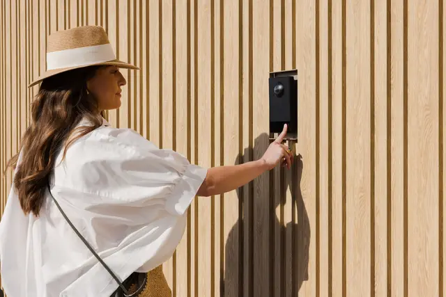 Linarte_Warm_Natural_style_shot_website_9815