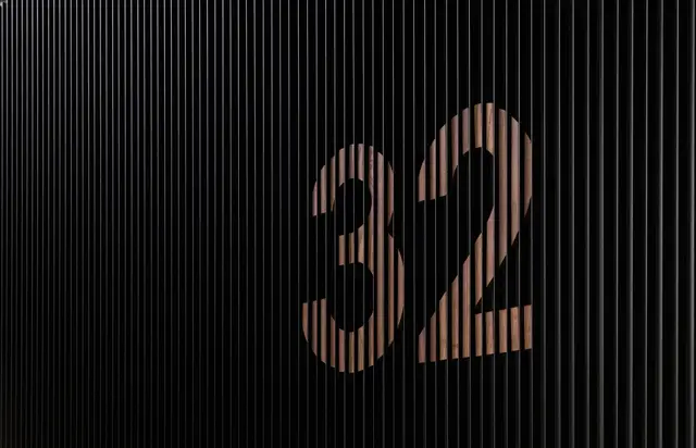 Linarte_Minimal_Essence_Product_shot_website_7974