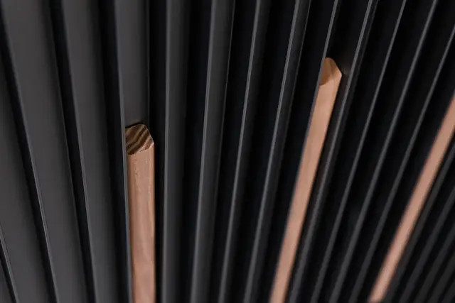 Linarte_Minimal_Essence_Product_shot_website_7964